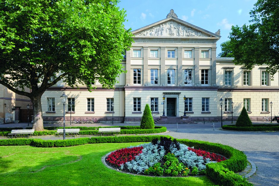 Außenansicht der Aula der Universität Göttingen