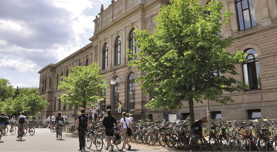 Ansicht des Hauptgebäudes der TU Braunschweig