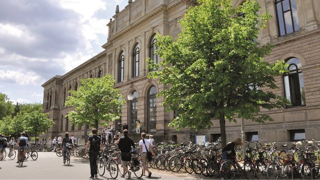 Ansicht des Hauptgebäudes der TU Braunschweig